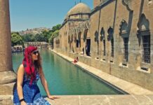 Diogenes and the Cynics of Ancient Corinth